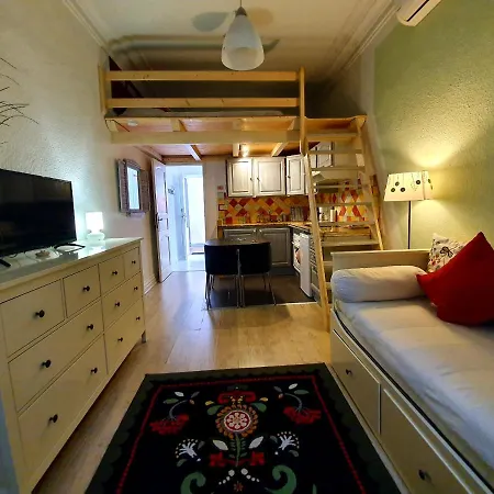 Apartment Maryluna *