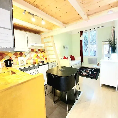 Apartment Maryluna *