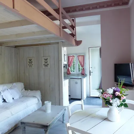 Apartment Maryluna *